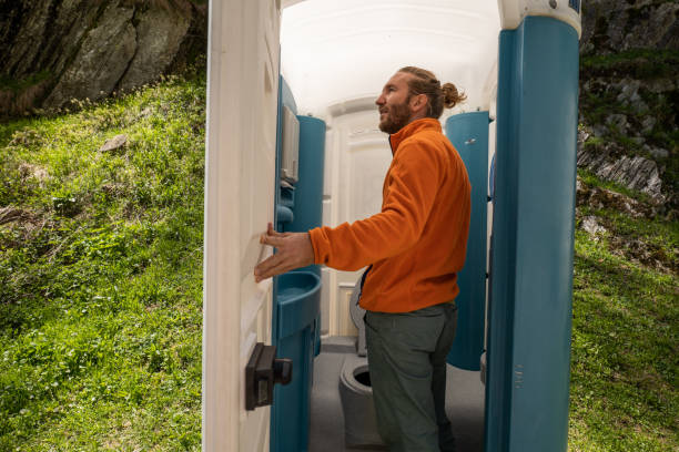 Affordable portable toilet rental in Towanda, KS